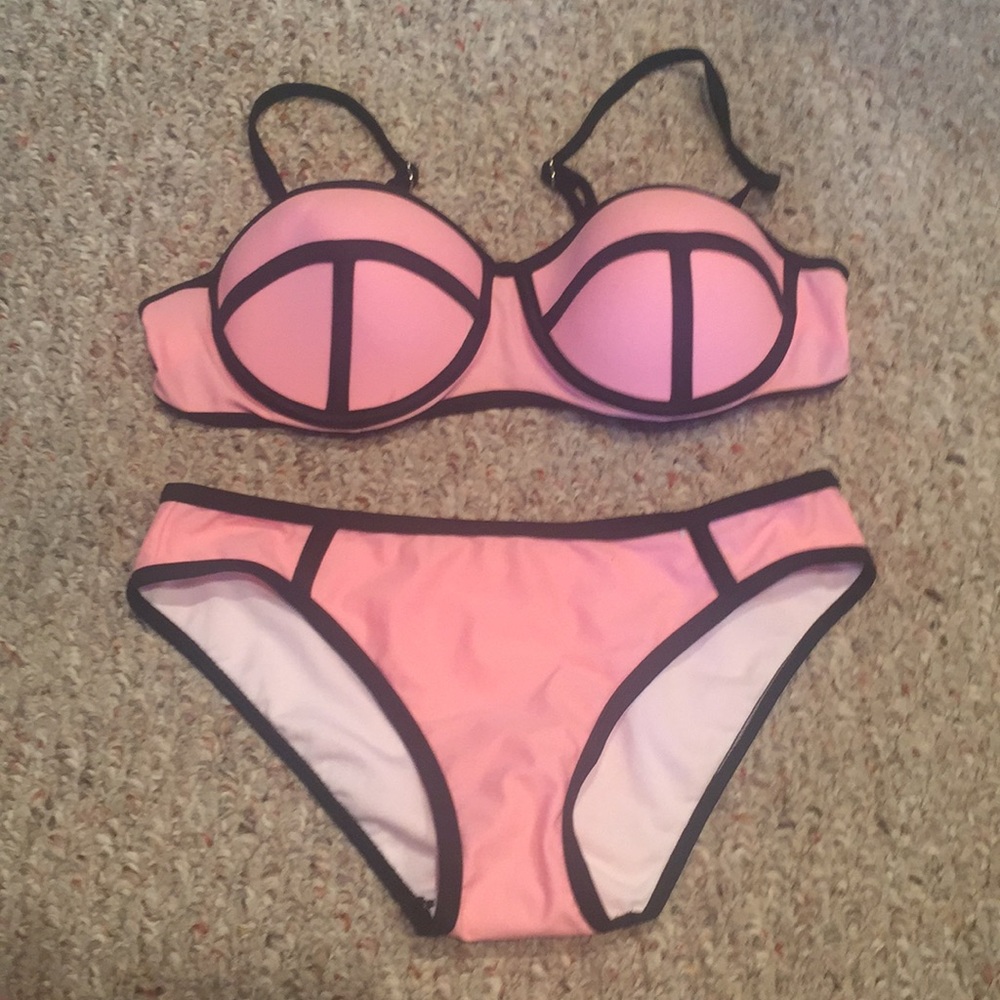 NEW Pink Triangle Bathing Suit Top and Bottom S
